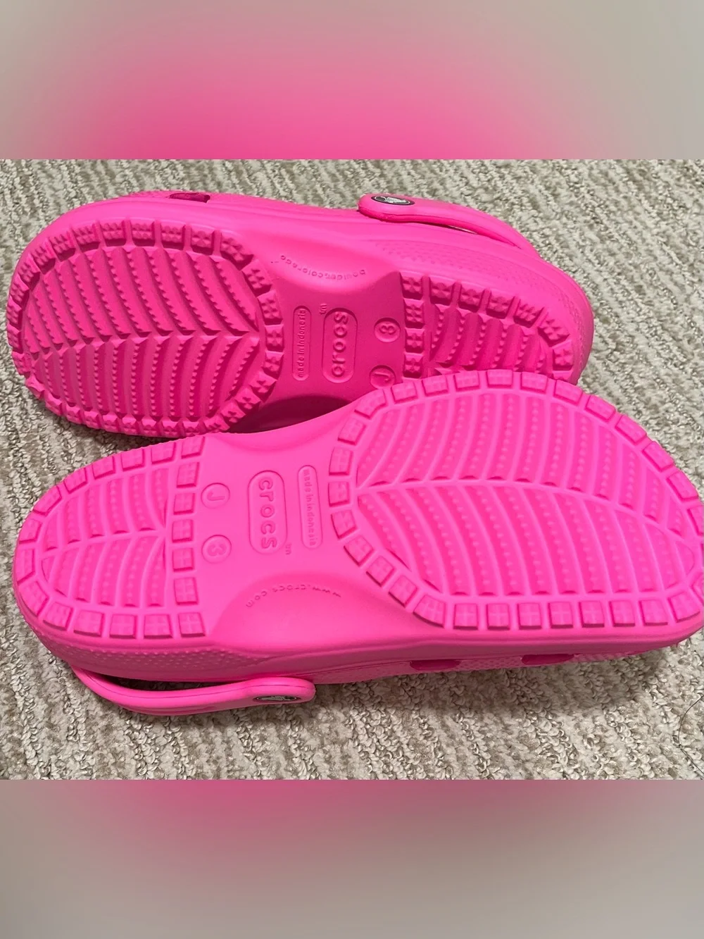 CROCS Kids Hot Pink Classic Clog Sandals Brand new with Box